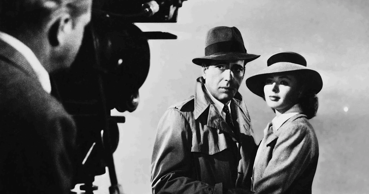 نمایی از فیلم کازابلانکا (1942) ساخته مایکل کورتیز با همفری بوگارت و اینگرید برگمن