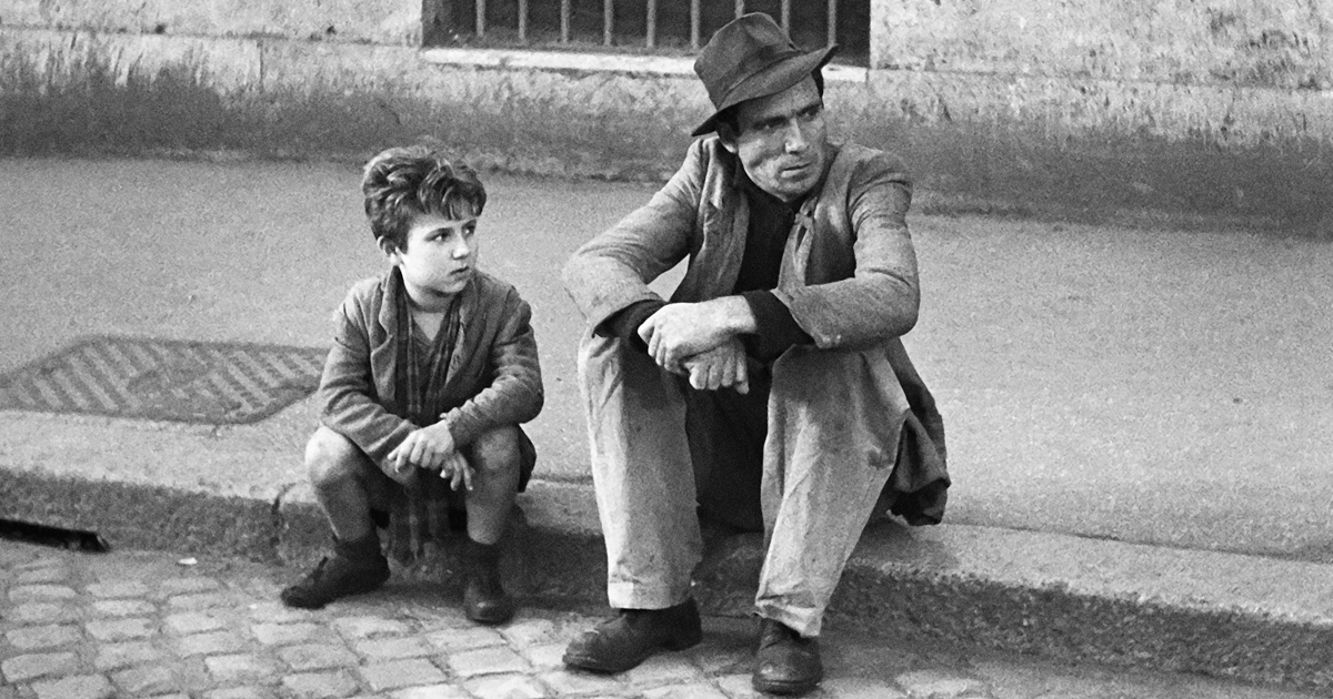 صحنه‌ای از فیلم دزد دوچرخه (1948) به کارگردانی ویتوریو دسیکا
